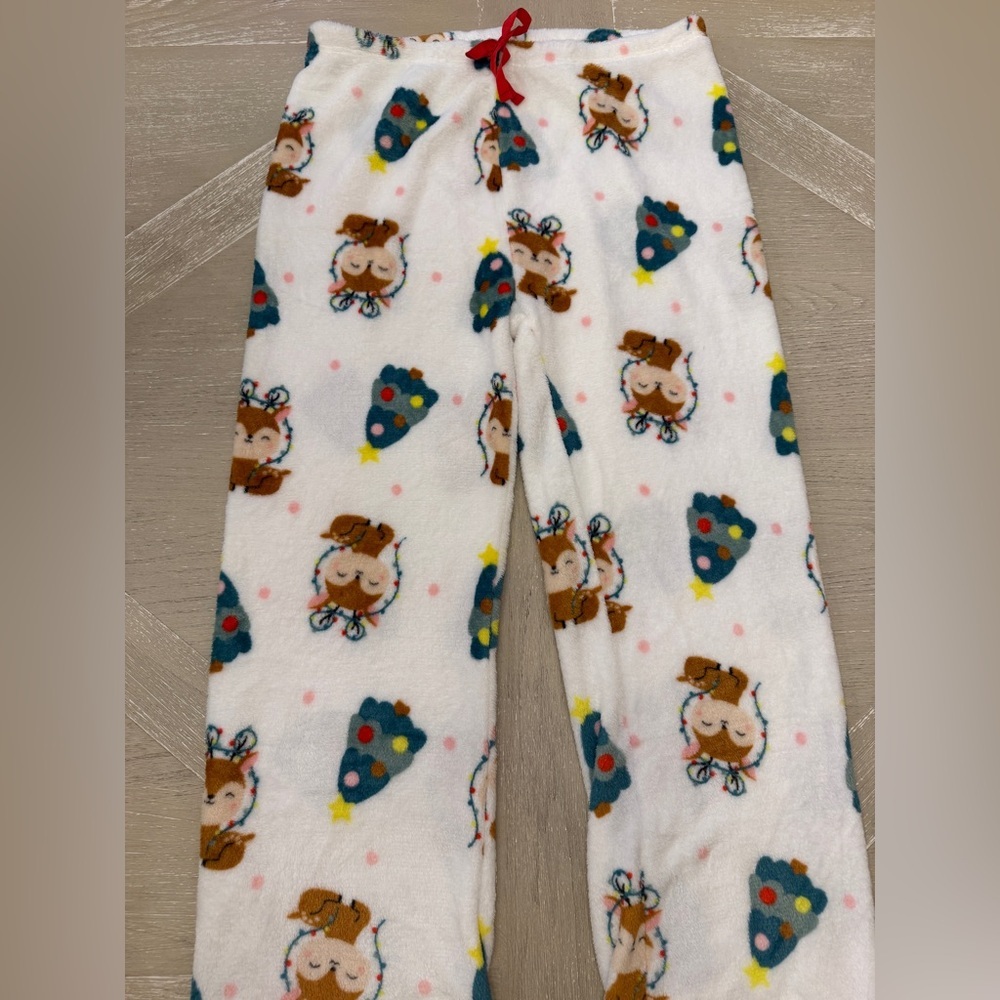 Festive White Pajama Pants with Holiday Print
